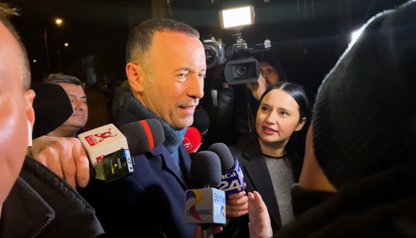 1706812058-iulian-dumitrescu