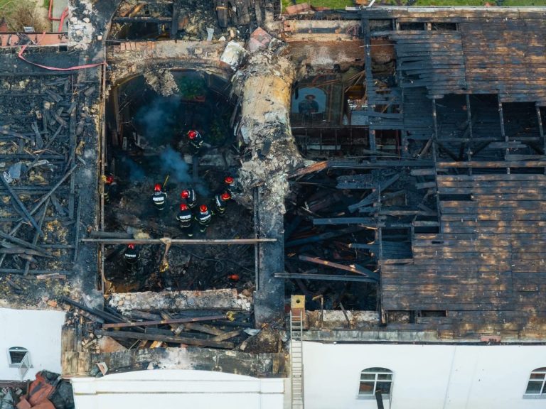 a82665b0-e0a6-4109-856f-510fa4e0c93b