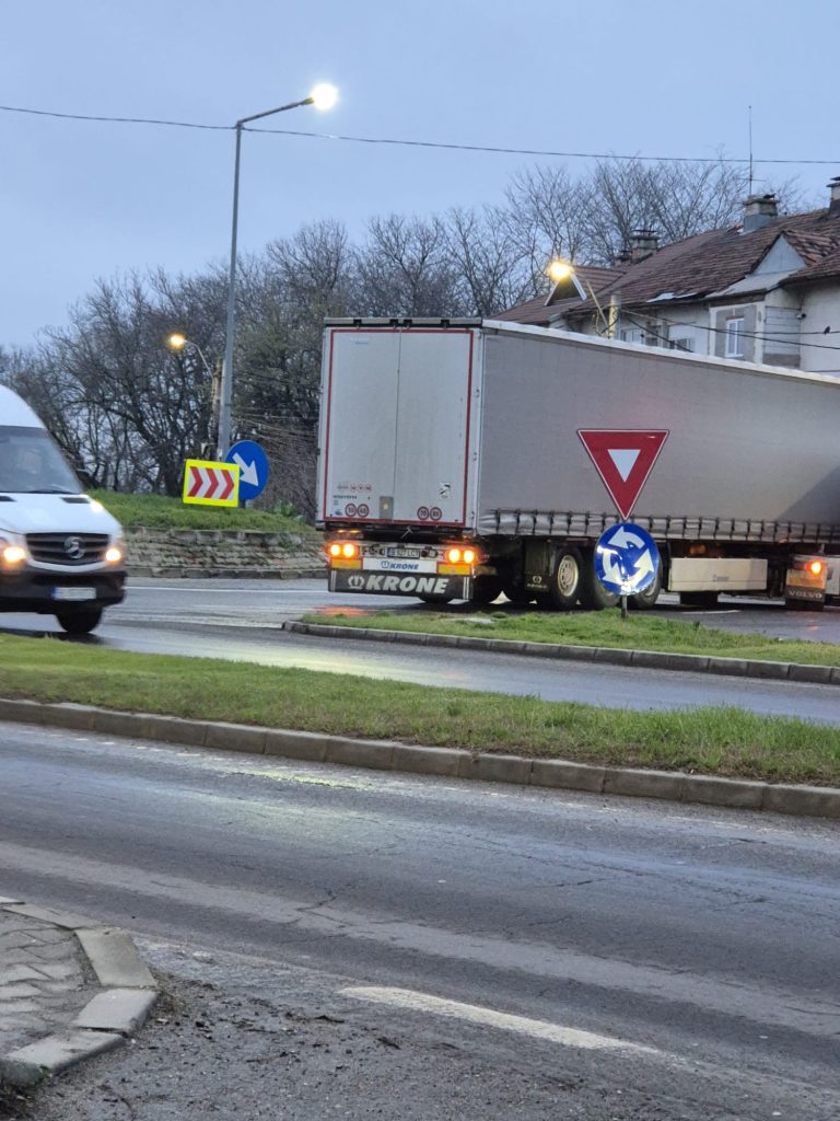 WhatsApp Image 2026-04-03 at 09.44.21 (1)