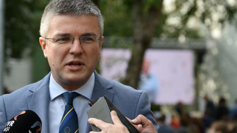 irineu-darau-dupa-ce-usr-i-a-validat-nominalizarea-la-ministerul-economiei-fara-digitalizare-reala-pierdem-multi-bani-publici-1032776
