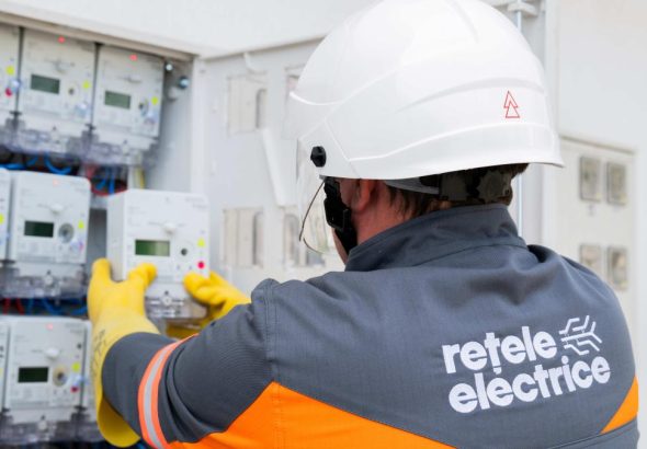 retele-electrice-romania-accelereaza-instalarea-contoarelor-inteligente-178-000-de-dispozitive-noi-in-2026-si-un-grad-de-acoperire-de-67-la-finalul-anului-5415308