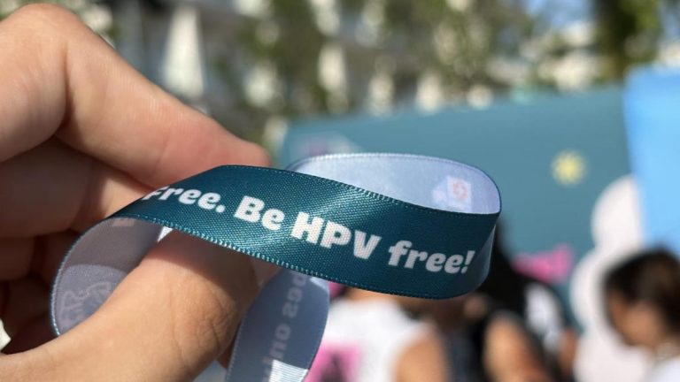 sondaj-la-beach-please-cati-tineri-sunt-vaccinati-impotriva-hpv-si-cati-sunt-dispusi-sa-se-vaccineze-5427605