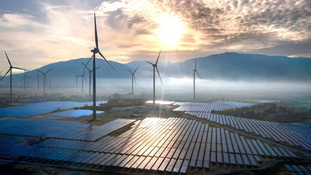 eolienele-castiga-teren-in-ue-in-detrimentul-panourilor-solare-importuri-majore-din-china-eurostat-5458029